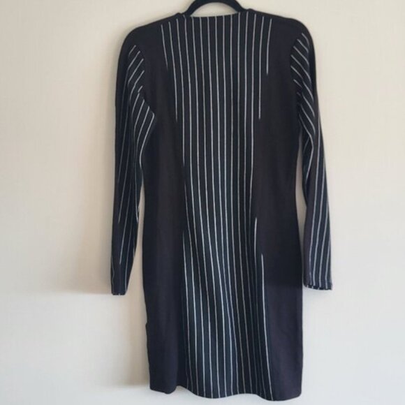 HM Divided Black with White Stripes V-Neck Jersey Dress Size Large - Picture 2 of 3